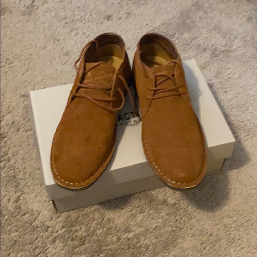 Kenneth Cole Boots
